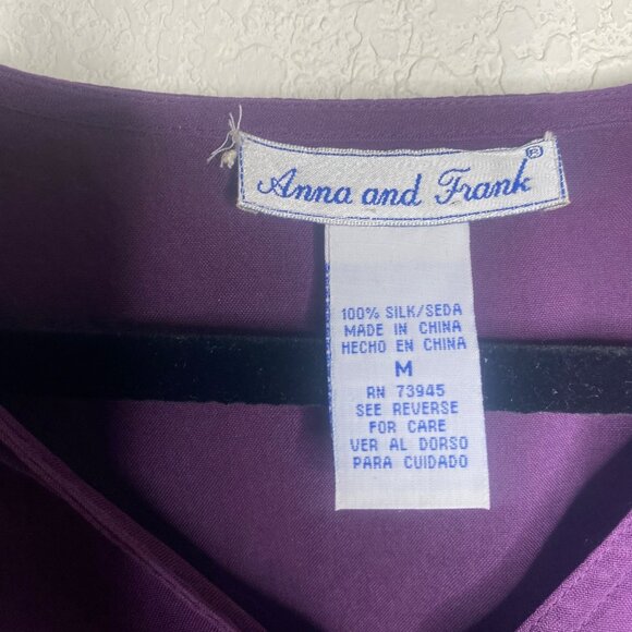 Anna & Frank Silk Button Down Top Womens Size M V-Neck Purple Blouse - Picture 2 of 12
